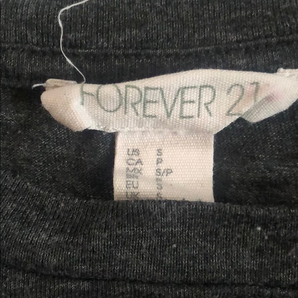 Forever 21 tshirt - Picture 5 of 6